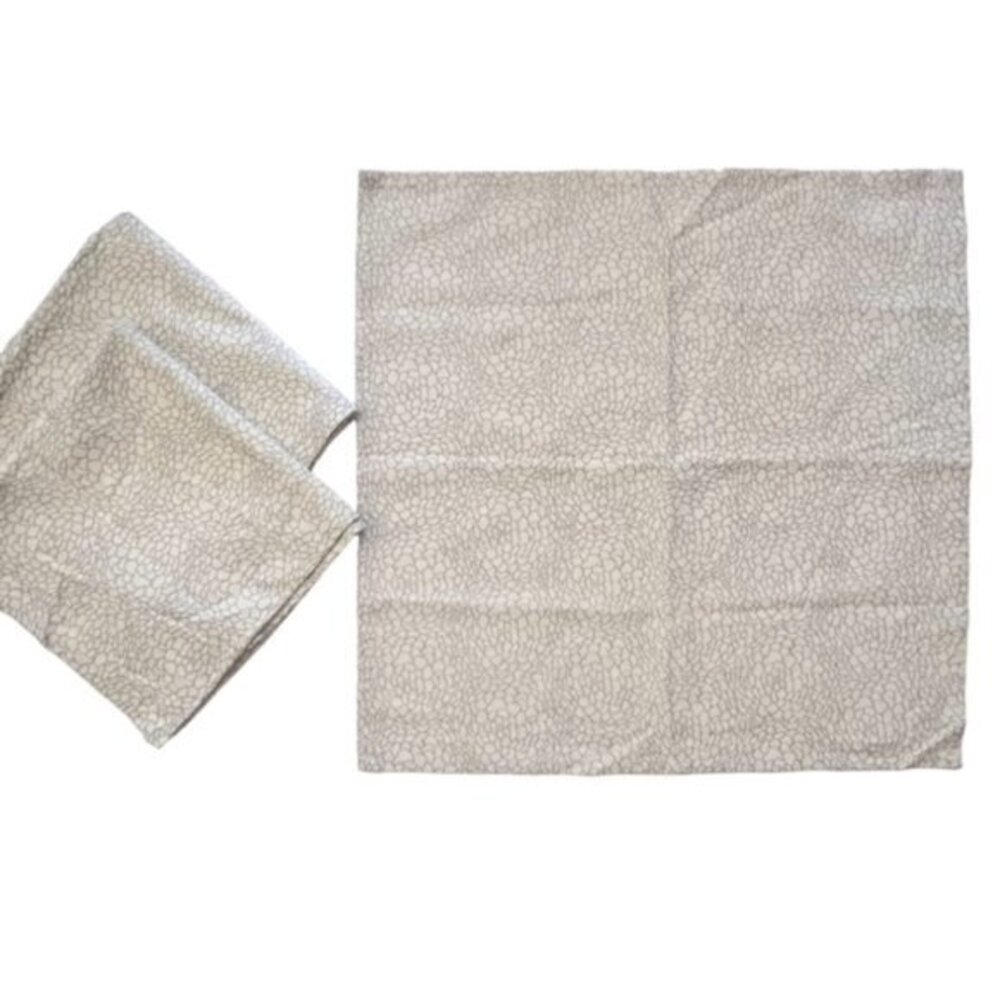 Calvin Klein Cotton Napkins Silver Floral 20" Square Set of 3 COTTAGECORE Preppy